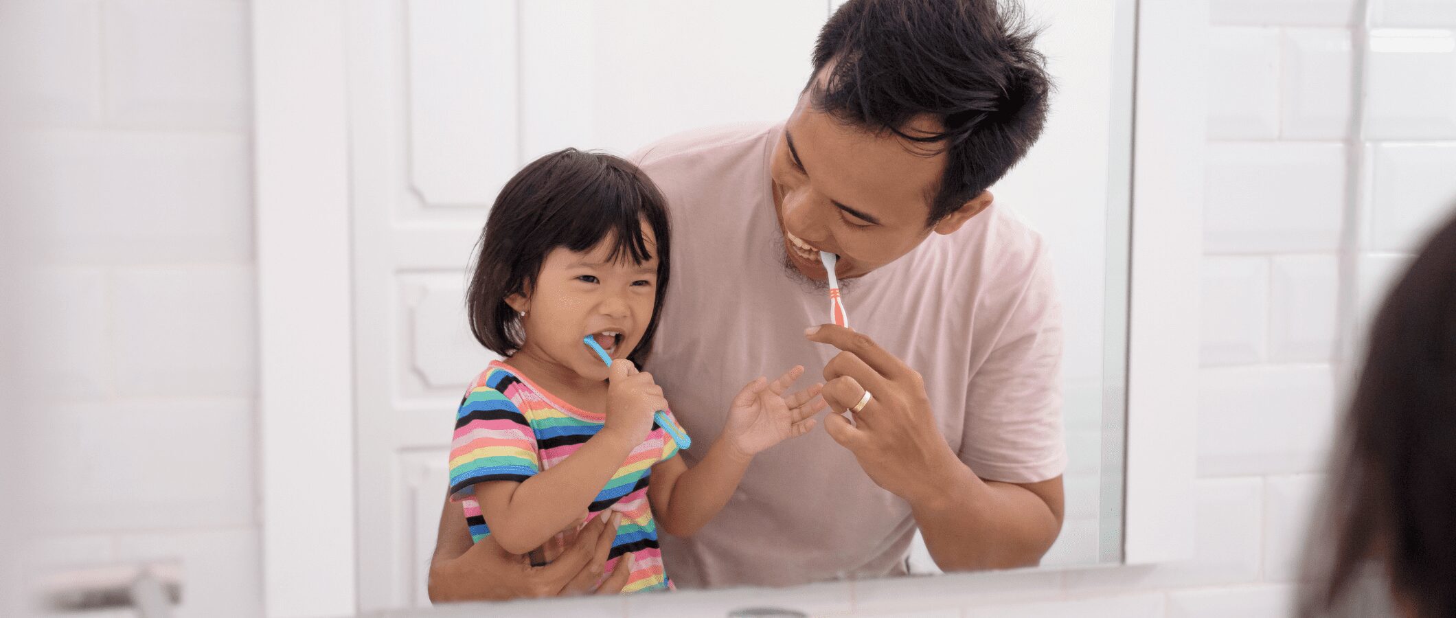 caries chez les enfant apprendre à se laver les dents